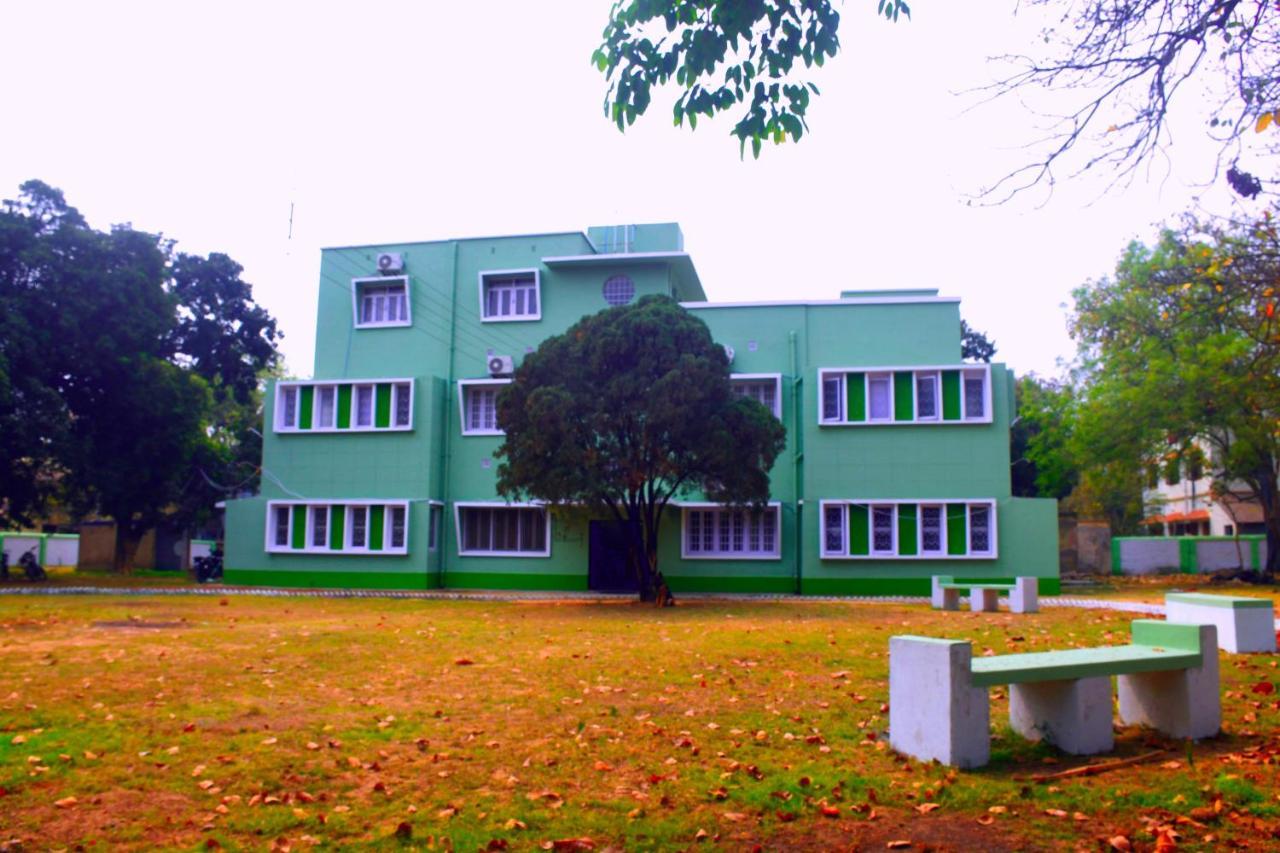 Jhargram Eshani Hotels And Guest House Kültér fotó