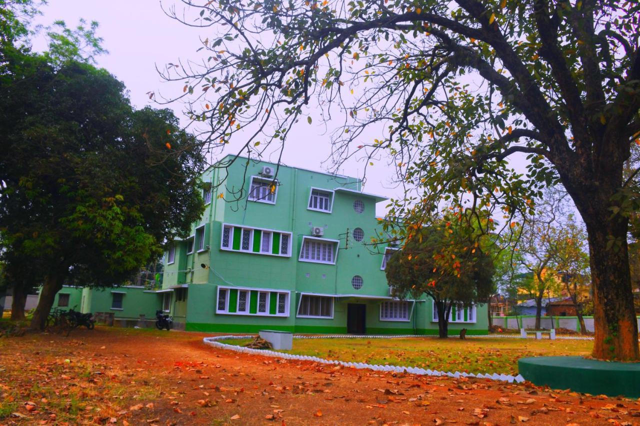 Jhargram Eshani Hotels And Guest House Kültér fotó